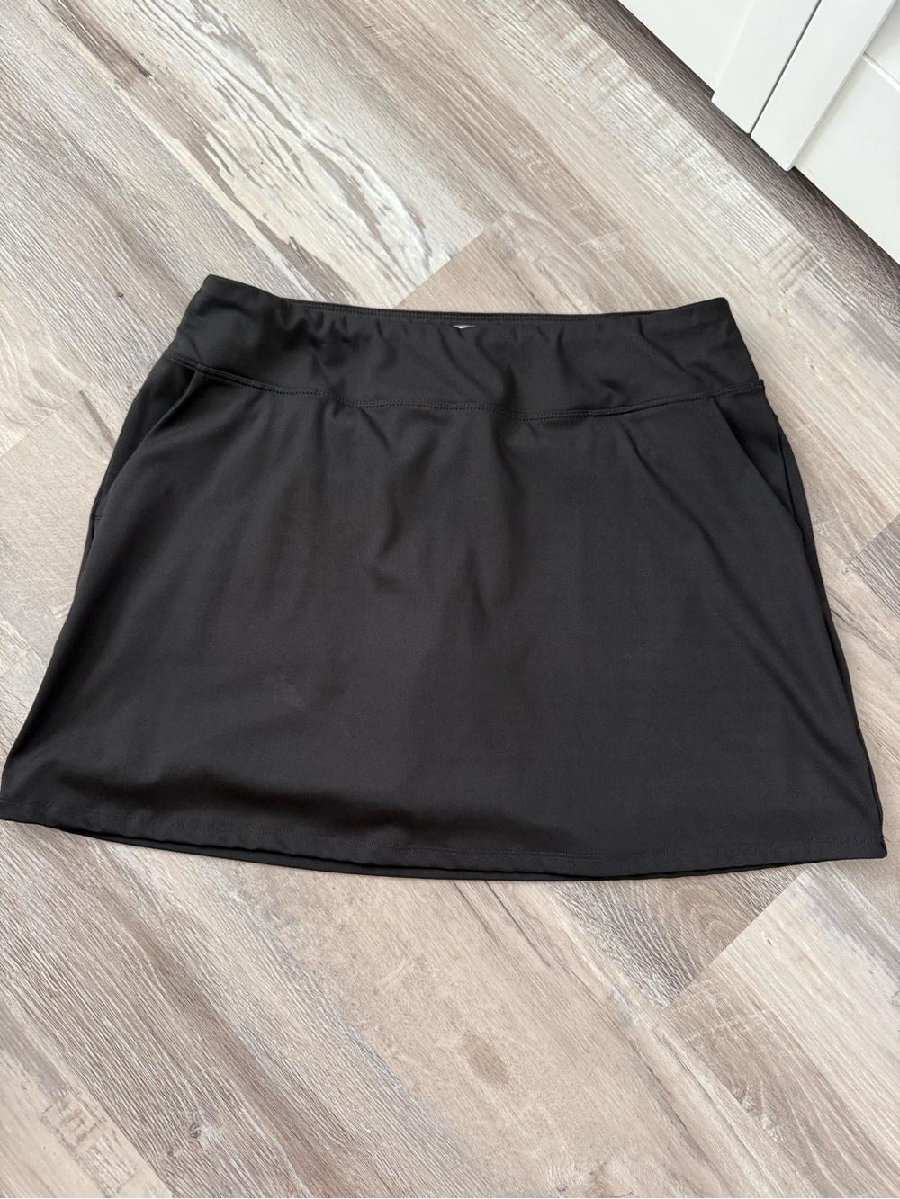 Tommy Bahama Golf Black Performance Skort Built In Shorts Women’s M